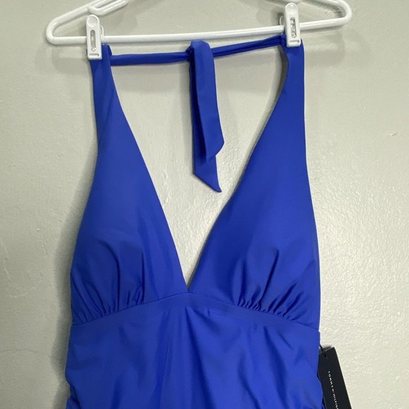 New Tommy Hilfiger Women's 16 Halter One Piece Padded Swimsuit 50+ UPF/SPF - Picture 4 of 10
